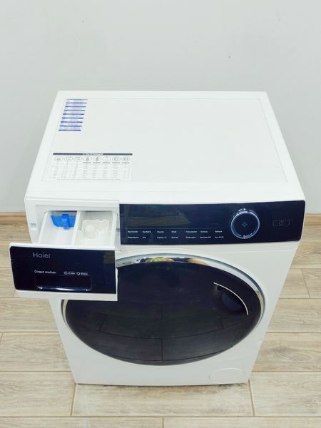 Стиральная машина Haier HW80 B14979 000040921 фото Стиральная машина Haier HW80 B14979 000040921 фото