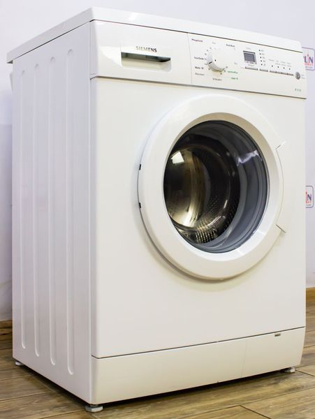 Стиральная машина Siemens WM14E3EM 07 000016272 фото