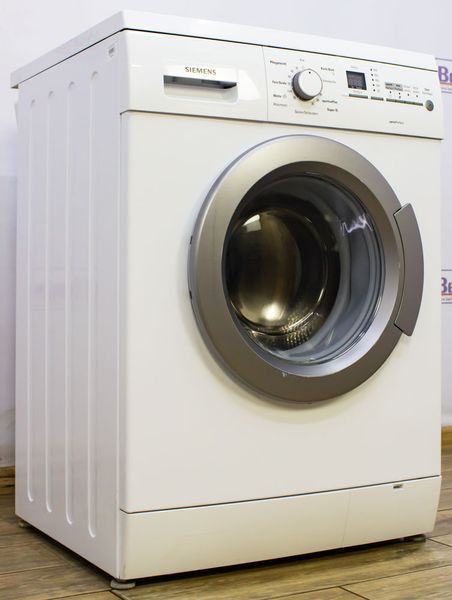 Стиральная машина Siemens WM14E34FCB 25 000016609 фото
