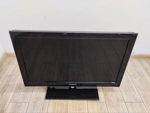 Телевизор Samsung LE32C630K1WXZG sn B2033HEZ900035V 000047892 фото