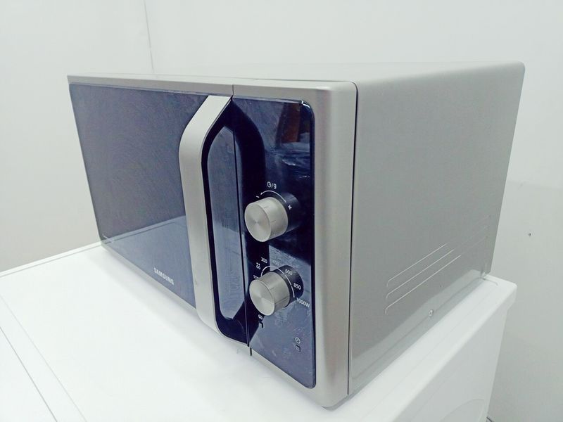 Микроволновая печь Samsung MS28F303EFS 1000w 28л Silver 000043090 фото