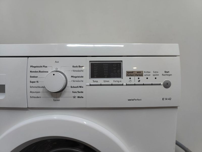 Пральна машина Siemens VarioPerfect E 14 42 WM14E423 17 2300W 7 кг sn 9008 601365 000052269 фото