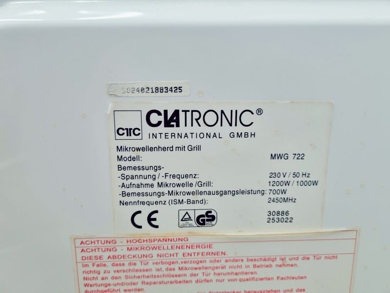 Микроволновая печь Clatronic MWG 722 000038815 фото