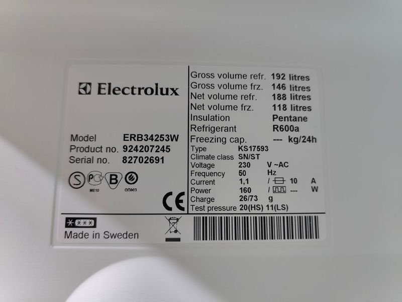 Холодильник двокамерний Electrolux ERB34253W 160W 188+118л sn 82702691 n540 000051094 фото