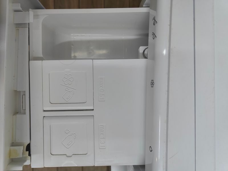 Стиральная машина Bosch Serie8 WAWH8640 21 2300W 8кг sn 9909200004 000053620 фото