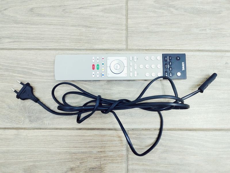 Телевизор 32 Loewe Xelos 32 HD 000045282 фото