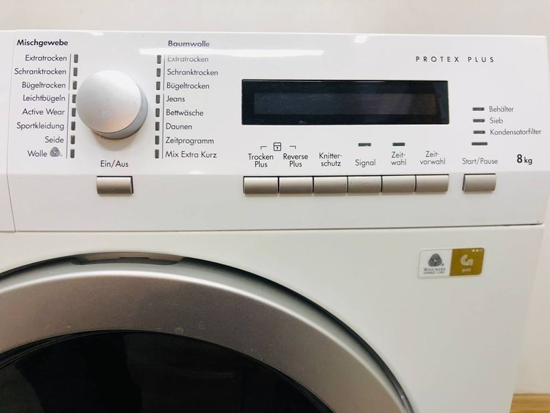 Сушильна машина AEG Protex Plus T5 5IH 900w 8кг sn 35122629 000043939 фото
