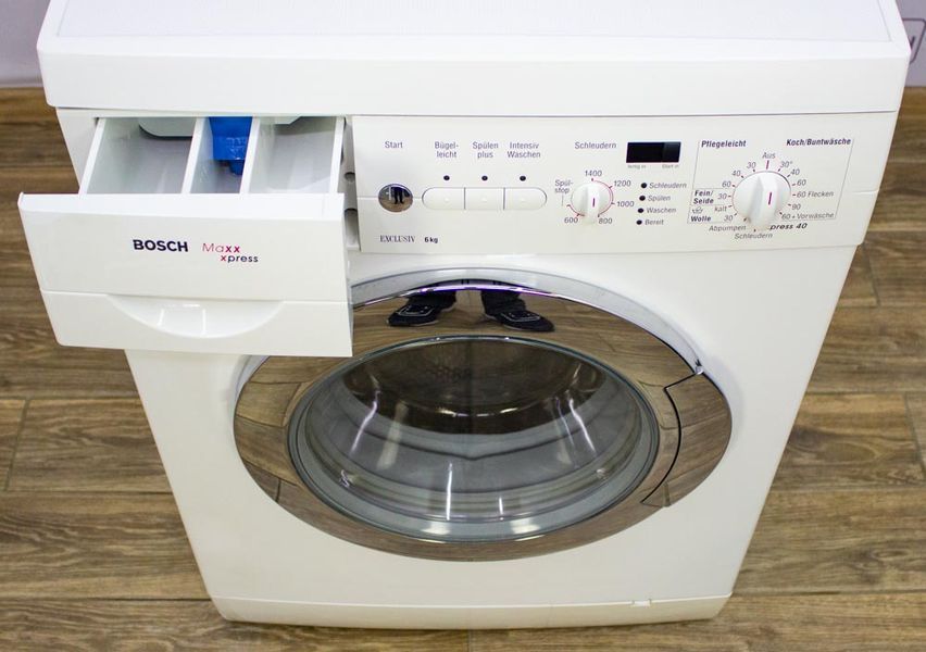 Стиральная машина Bosch Maxx Express WF0289001 000013027 фото