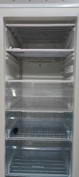 Морозильная камера Electrolux EUC29220W 260л 100W sn 13750025 n606 000052755 фото