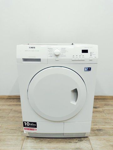 Сушильна машина AEG T65770IH4 900w 7 кг sn 55054742 000037737 фото