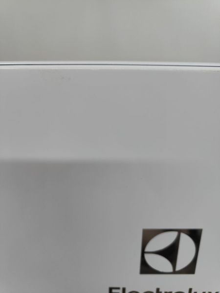 Холодильник Electrolux NNE6ME33W 145W 229+100л sn 42800140 n656 000053302 фото