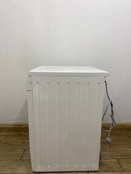 Сушильная машина Siemens WT46E301 2800W 7кг sn 861020068 000048672 фото
