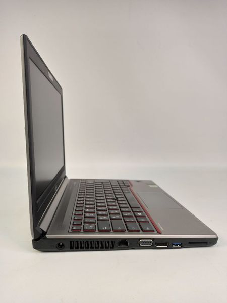 Ноутбук Fujitsu LifeBook E734 000041284 фото
