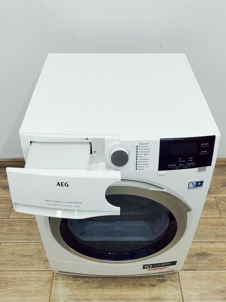 Сушильна машина AEG 8000 Series T8DB68EX 700w 8 кг sn 93816639 000040575 фото
