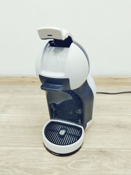 Кавоварка капсульна Krups KP123B Nescafe Dolce Gusto 1600w 000032895 фото