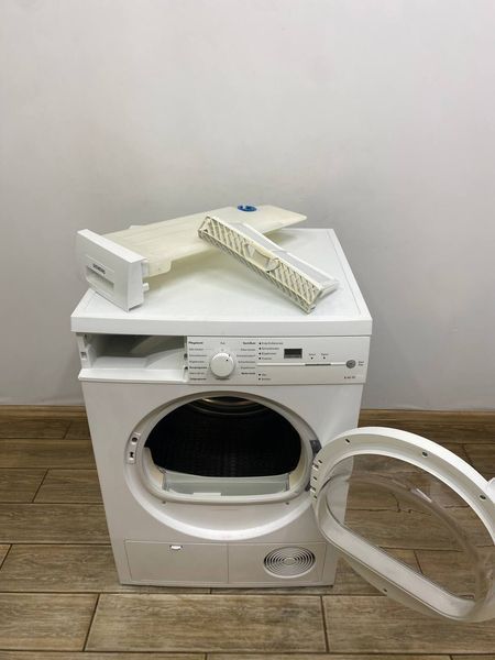Сушильная машина Siemens WT46E301 2800W 7кг sn 861020068 000048672 фото