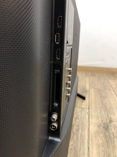 Телевізор 32 Samsung UE32M5075AU LED Full HD 66w sn 0DGW3HCJC03010D 000044663 фото