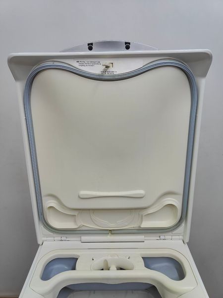 Стиральная машина вертикальная Electrolux OKO-Lavamat L47230 2300W 6кг sn 03500141 000049835 фото