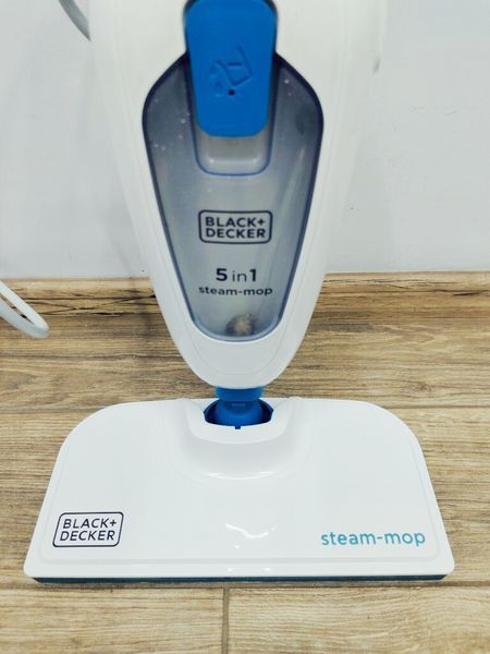 Паровая швабра Black Decker FSMH13E5 1300w 000033304 фото