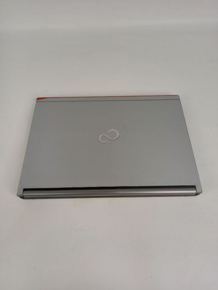 Ноутбук Fujitsu LifeBook E734 000041284 фото