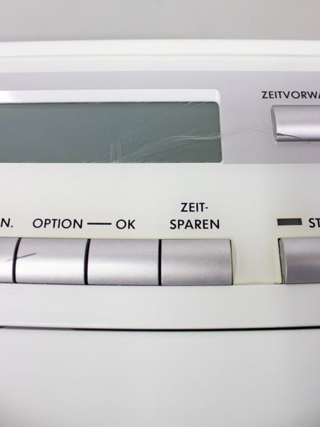 Стиральная машина вертикальная AEG L47239 000031352 фото
