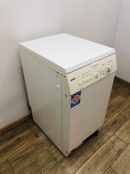 Стиральная машина вертикальная Bosch WOL2040 13 000043685 фото