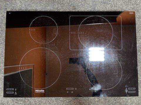 Варильна поверхня індукційна Miele KM 5956 4 конфорки sn 10092822008 159е 000038135 фото