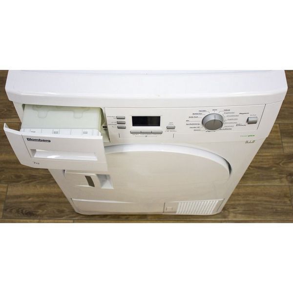 Сушильная машина Blomberg TKF 7451 W50 000009098 фото