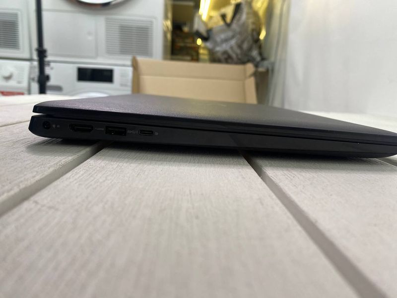 Ноутбук Dell Latitude 3520 15.6 FHD бат до 6 часов 000053161 фото