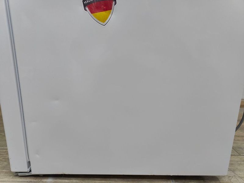 Холодильник Electrolux NNE6ME33W 145W 229+100л sn 42800140 n656 000053302 фото