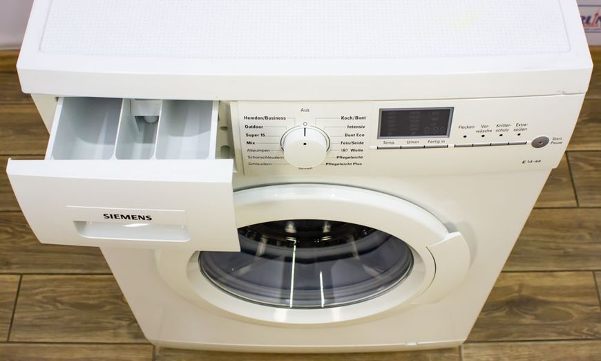 Стиральная машина Siemens WM14E440 06 000016249 фото