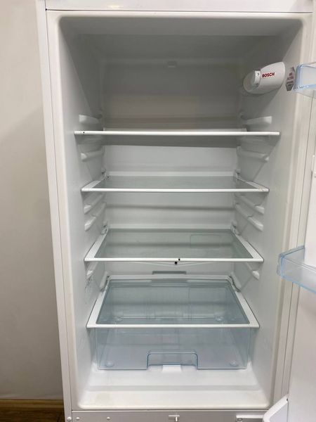 Холодильник двухкамерный Bosch без шильда sn 8709 n 404 000048428 фото