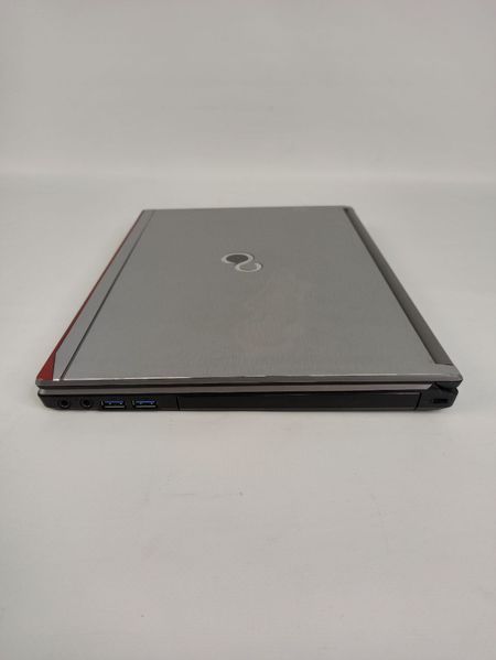 Ноутбук Fujitsu LifeBook E734 000041285 фото