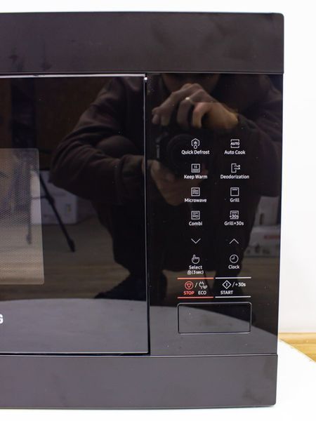 Микроволновая печь встраиваемая Samsung MG22M8054AK 000031299 фото