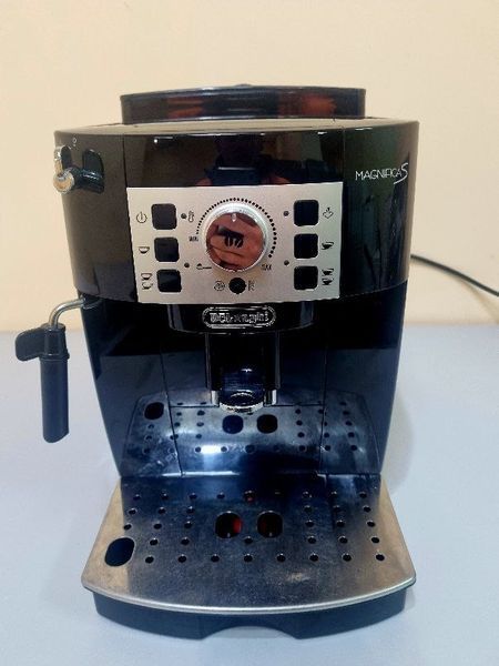 Кавомашина DeLonghi Magnifica S без шильда 000037000 фото