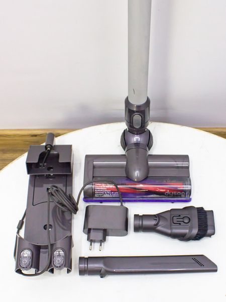 Пылесос вертикальный Dyson V6 Mattress 000020602 фото