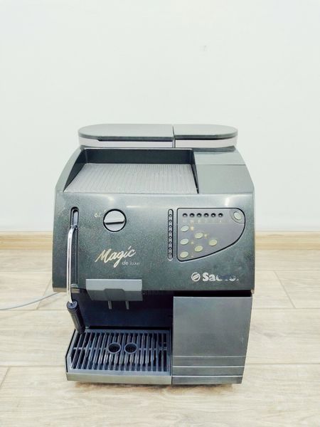 Кавомашина Saeco Magic de Luxe SUP012 1250w 000039737 фото