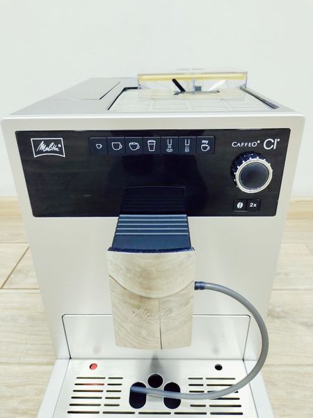 Кавоварка Melitta Caffeo CI E 970 101 1400w sn 0H175057305 000023523 фото