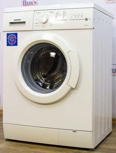 Стиральная машина Siemens WM14E140 07 000017025 фото