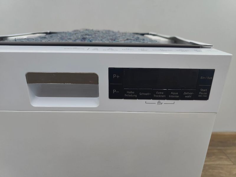 Посудомийна машина Beko DFS28021W 2100W 9 комплектов sn ART9 000049851 фото