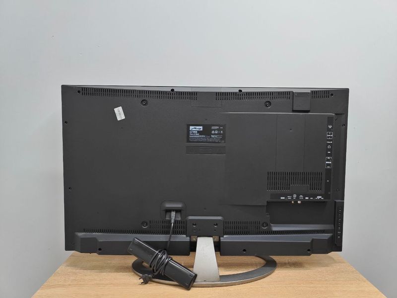 Телевизор 42 Metz 42TW08 68W Full HD Edge LED sn 6114417891 000053522 фото