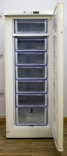 Морозильна шафа Haier HF 248AE 160 L 140W 7 полиць sn BB01C3E0200BE83A0085 000012907 фото