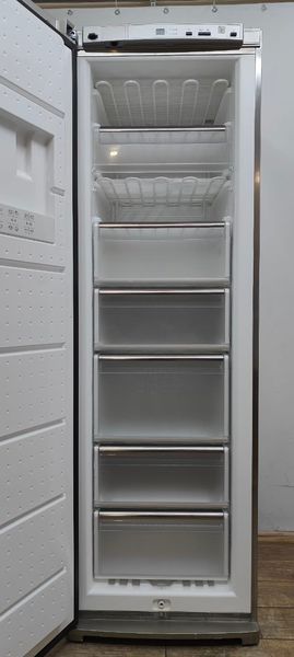 Морозильная камера Siemens GS34P490 02 249л 90W sn FD860500003 n598 000052757 фото