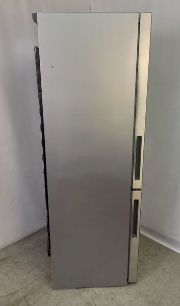 Холодильник двухкамерный Premium KFN 28133 000041342 фото