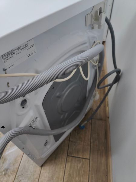 Стиральная машина Bosch WAQ2834209 2400W 6kg sn 00964 000050754 фото