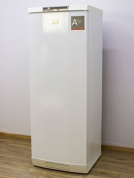 Морозильна шафа AEG Arctis 80220GS 192л 6 полиць sn 03000461 000029032 фото