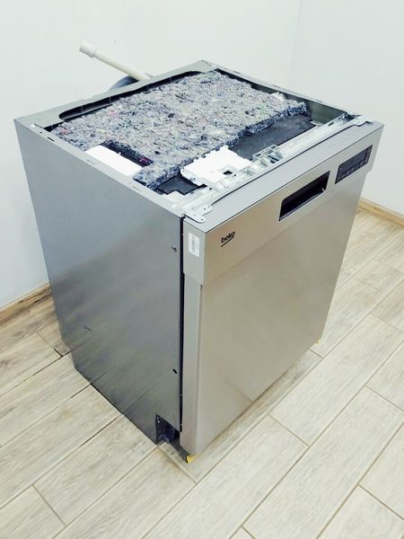 Посудомийна машина Beko DUN2643M0X 2100w 12 персон sn 2250245706_п 5 н 237 000042238 фото