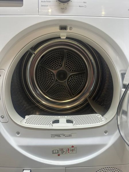 Сушильная машина Siemens iQ700 WT46B200 08 2800W 8кг sn 9601200154 000054290 фото