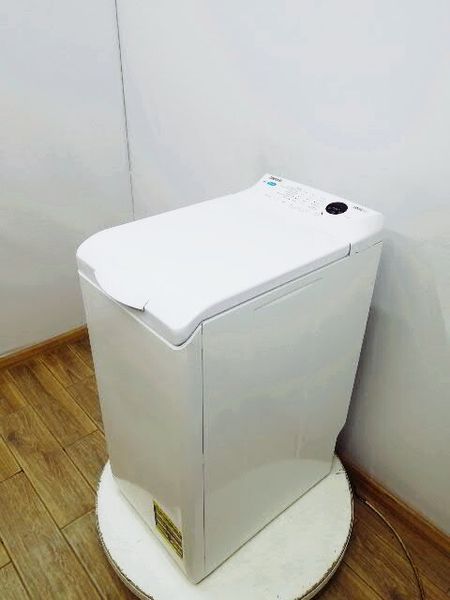 Стиральная машина вертикальная Zanussi ZWQ6125WI 000034491 фото