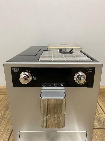 Кавомашина Melitta Caffeo E 965 101 1400W sn 0H073166501 000048108 фото